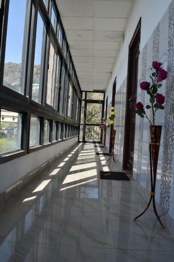 Hotel Himalayan View Lansdowne Exterior photo